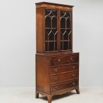 1767&nbsp;8373&nbsp;Vitrinskåp